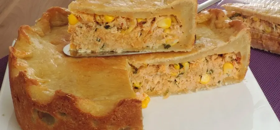 Torta de frango cremosa sem glúten
