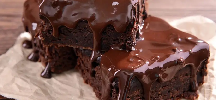 Bolo de chocolate fofinho sem açúcar